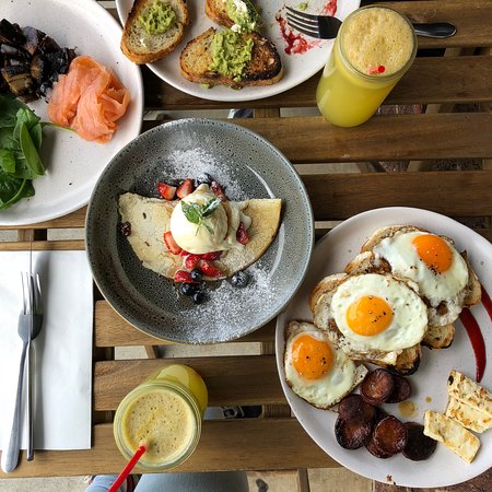 Grounded Grocer & Cafe - Go Out 0