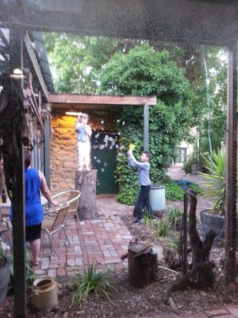 Pratty's Patch - Go Out 0