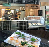 Williamstown Mussels - Pubs and Clubs