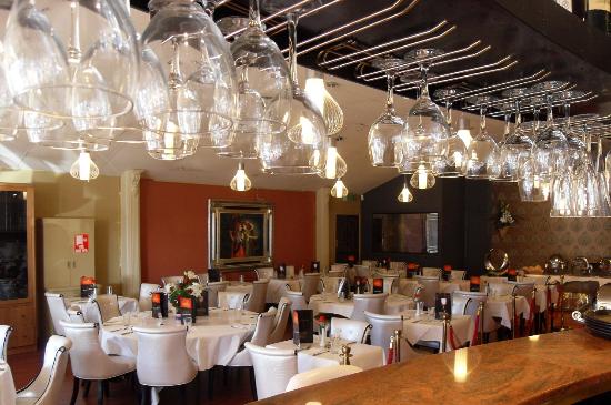Quandong VIC Pubs and Clubs
