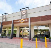 Fountain Gate Hotel - Pubs and Clubs