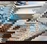 Lynbrook hotel - Pubs and Clubs