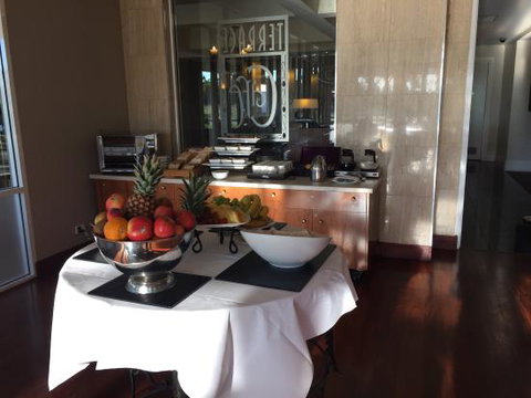 Terrace Cafe - Go Out 0