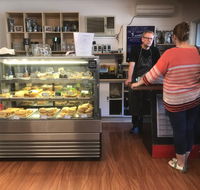 Peninsula Pantry - Pubs and Clubs