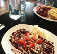 Zest Cafe Bar Restaurant - Pubs and Clubs