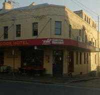 Captain Cook Hotel - Go Out