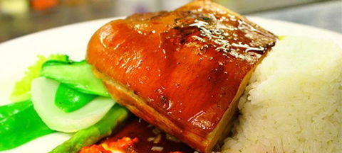 Glen Helen Homestead Lodge - Pubs and Clubs 1