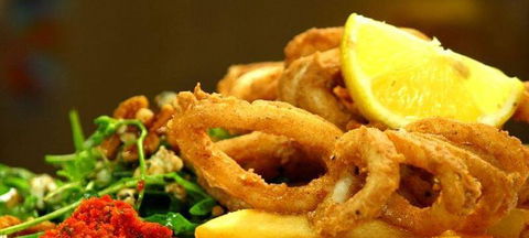 Glen Helen Homestead Lodge - Pubs and Clubs 2