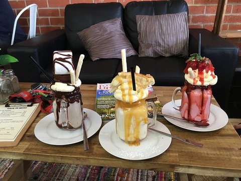 Creswick Country Fresh - Pubs and Clubs 0