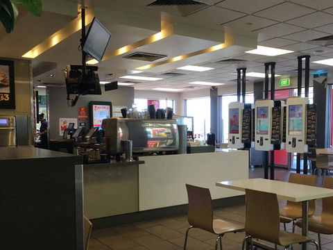 Mcdonalds - Waurn Ponds - Go Out 0