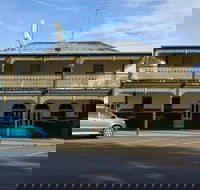 The Grand Caledonian Hotel - Go Out