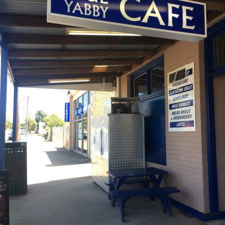 Mingay ACT Pubs and Clubs