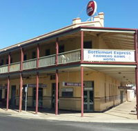Farmers Arms Hotel - Pubs and Clubs