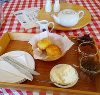Le Cafe at Applespice Cottage - Go Out