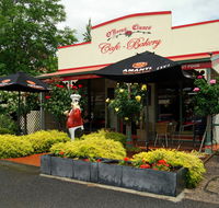 O'Hara's  Clunes Cafe- Bakery - Go Out