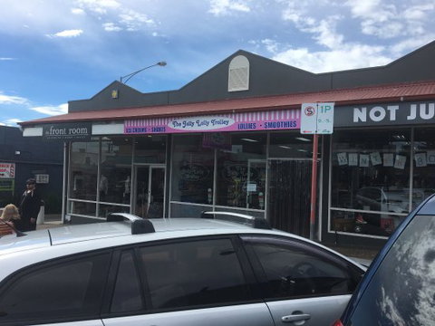 The Jolly Lolly Trolley - Go Out 0