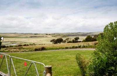 The 12 Apostles Inn / Princetown Tavern - Go Out 1