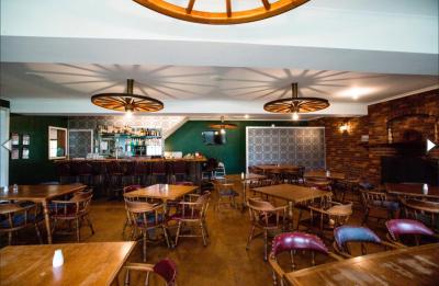 The 12 Apostles Inn / Princetown Tavern - Go Out 8