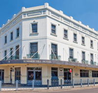Summer Hill Hotel - Go Out