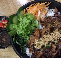 Calipers - Hai Yen Restaurant - Go Out