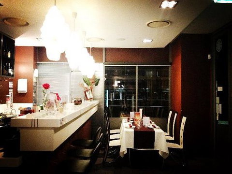 Larnna Thai - Go Out 0