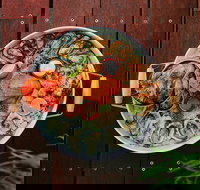 Royal Crown Hotel - Go Out