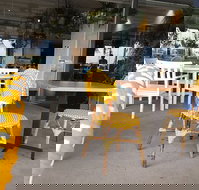 The Beehive Honeysuckle - Go Out