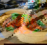 Usual Place Restaurant  Beer House - Go Out