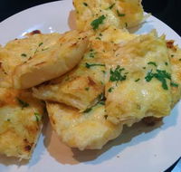 Harry's Grill - Pubs and Clubs