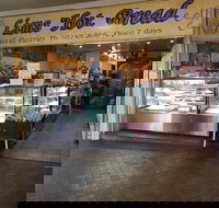 Lim's Hot Bread - Go Out