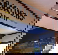 Signatures Buffet - Pubs and Clubs