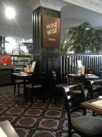 Boyles Sutherland Restaurant - Go Out 0