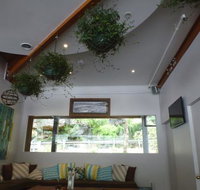 Driftwood Cafe at Akuna Bay - Go Out