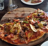Giuliani's Family Pizzeria - Pubs and Clubs