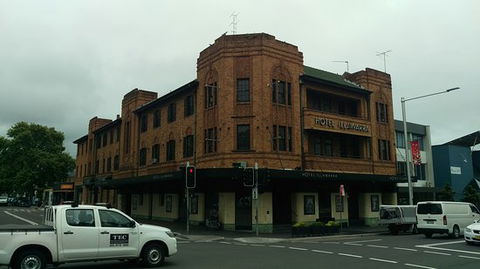 Illawarra Hotel - Go Out 0