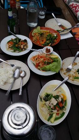 Newport Thai - Go Out 0