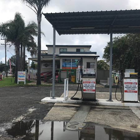 Beachside Bites - Go Out 0