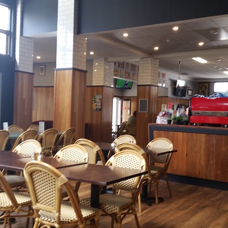 The Orana Hotel - Go Out 0