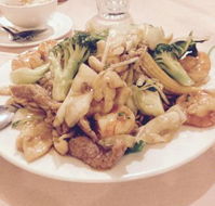 Golden Pond Chinese Restaurant - Go Out