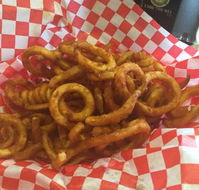 Memphis Wings - Pubs and Clubs