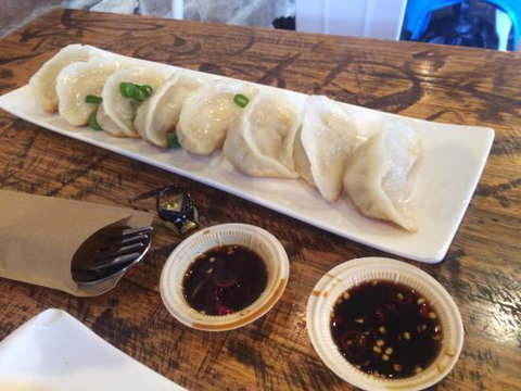 Noodle And Dumpling At Westpoint - Go Out 0