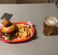 Ambarvale Hotel - Go Out