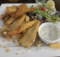 Boambee Bay Resort Restaurant - Pubs and Clubs