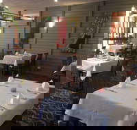 Bombay Bistro - cafe restaurant  bar - Pubs and Clubs