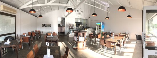 Daleys Point NSW Pubs and Clubs