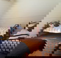 Family Hotel - Go Out