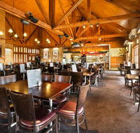 Macquarie Inn - Go Out