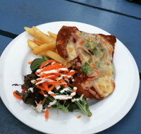 Sedgers Reef Hotel - Go Out