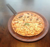 Aldo's Cafe  Pizzeria - Pubs and Clubs