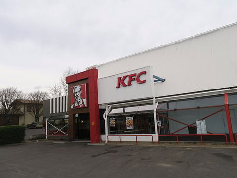 KFC COOMA - Pubs and Clubs 0